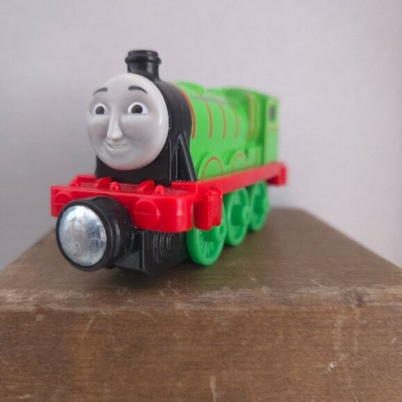 Fisher Price Thomas And Friends Takenplay Henry 2013 - Picture 1 of 14